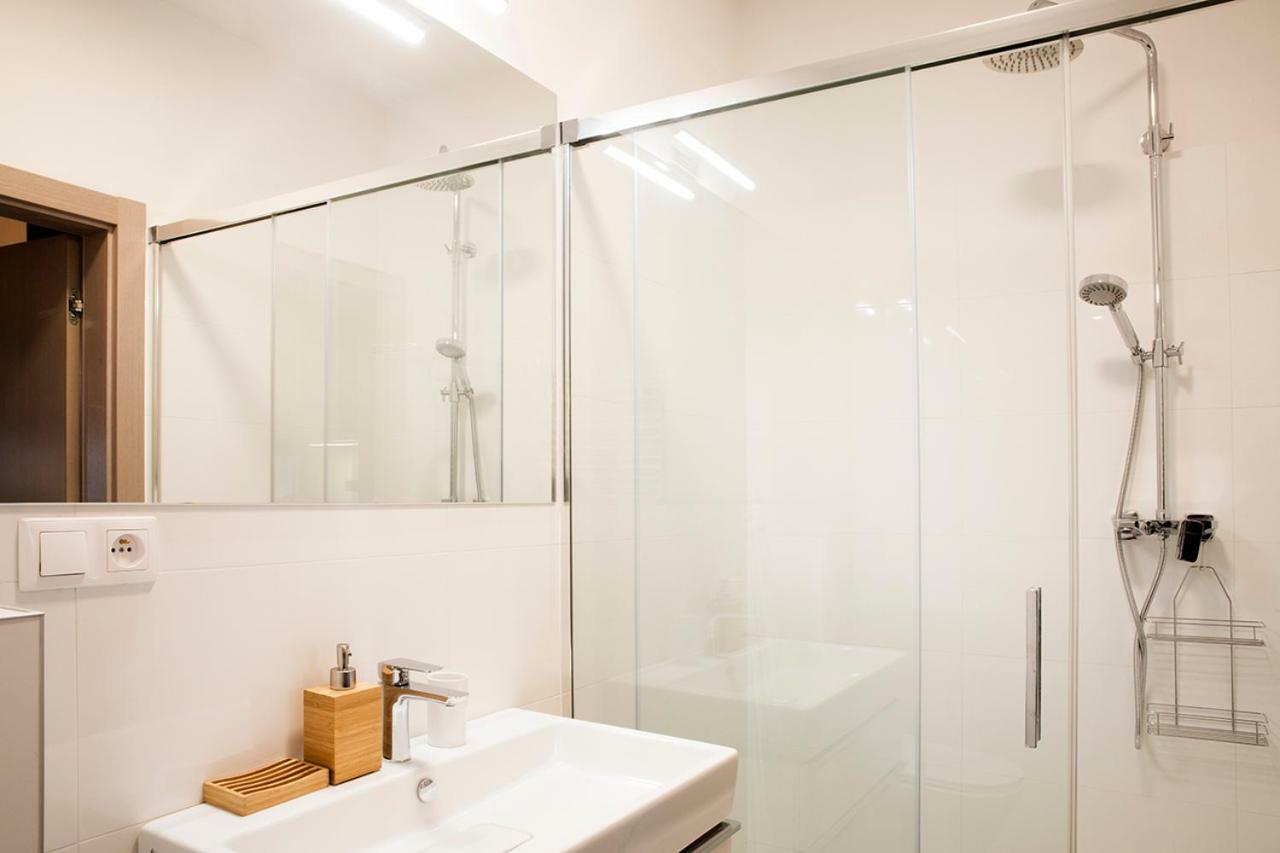 ウストカApartament Na Bulwarze - Parter Z Prywatnym Wejsciemアパートメント エクステリア 写真
